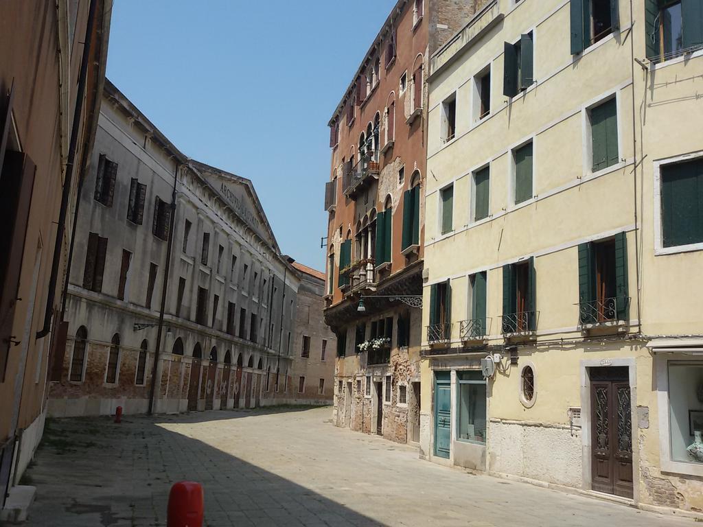 Ca' Badoer Attic Apartment Venesia Bagian luar foto