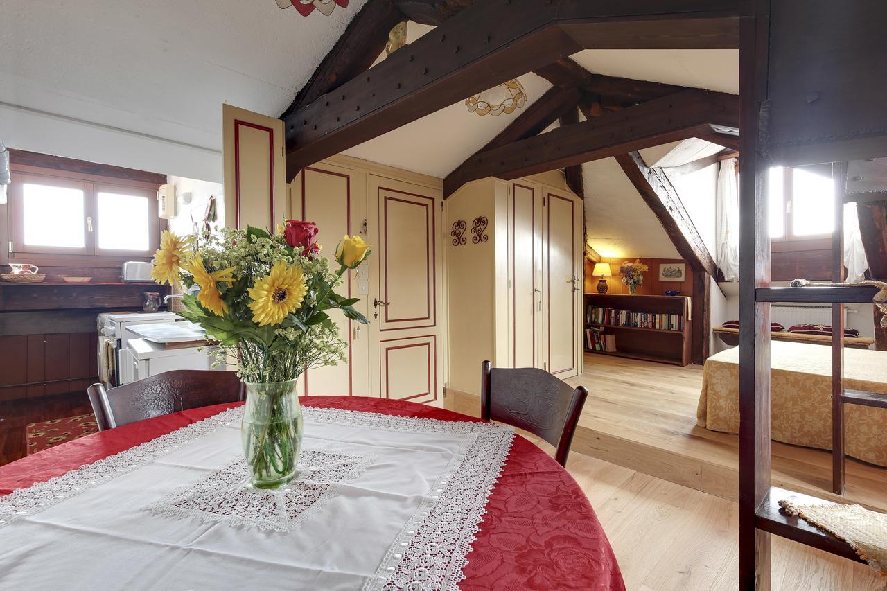 Ca' Badoer Attic Apartment Venesia Bagian luar foto